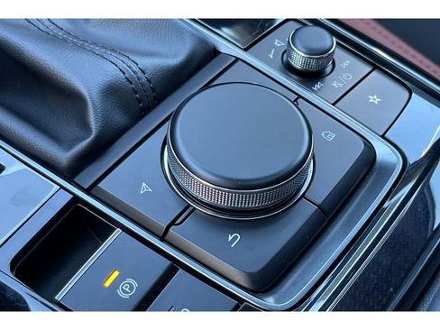 Certified 2024 MAZDA CX-30 Carbon image 32