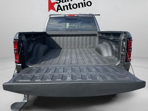 Used 2026 RAM 1500 Warlock AWD/4WD image 32