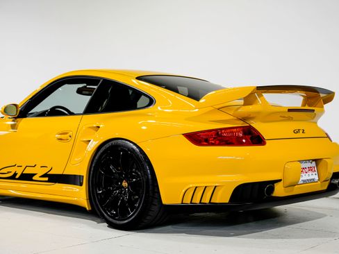 Used 2008 Porsche 911 GT2 image 27