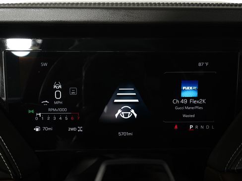 Used 2026 GMC Yukon Denali Ultimate AWD/4WD image 22