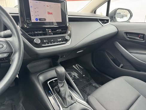 Certified 2023 Toyota Corolla LE image 17