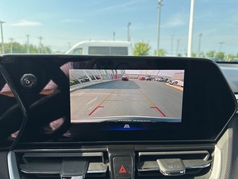 Used 2024 Chevrolet TrailBlazer LT w/ LT Cold Weather Package image 22