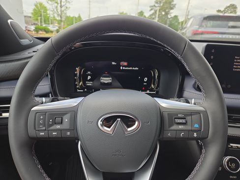 New 2026 INFINITI QX60 Sport image 10