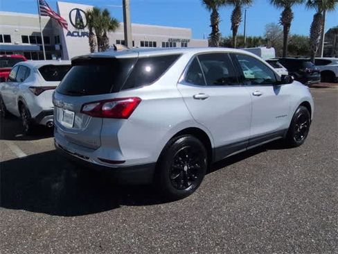 Used 2020 Chevrolet Equinox LT image 8