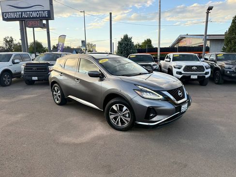 Used 2022 Nissan Murano SV AWD/4WD image 2