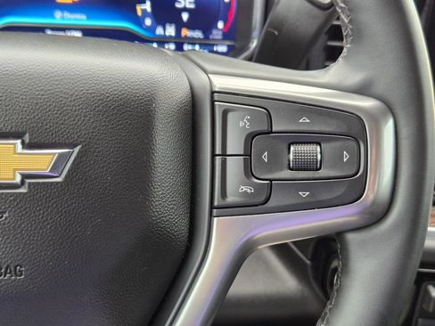 Used 2025 Chevrolet Silverado 2500 LT w/ Convenience Package AWD/4WD image 22