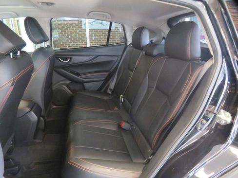 Used 2018 Subaru Crosstrek 2.0i Limited image 19