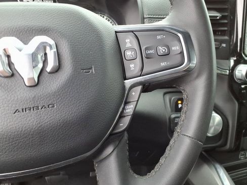 Used 2025 RAM 1500 Laramie image 10