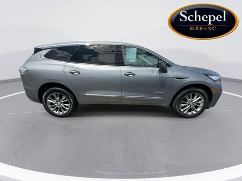 Certified 2023 Buick Enclave Avenir w/ Avenir Technology Package FWD image 9