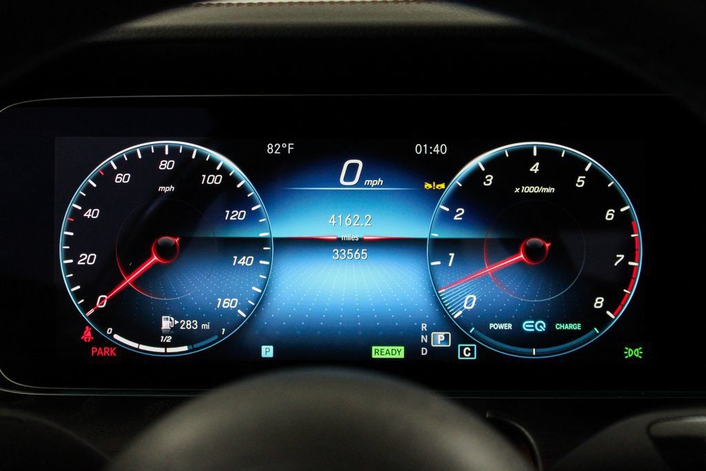 Used 2023 Mercedes-Benz E 450 Cabriolet image 31