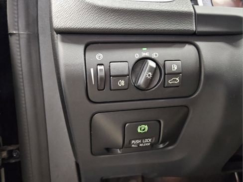 Used 2012 Volvo S60 T5 w/ Climate Pkg image 24