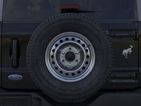 New 2025 Ford Bronco 4-Door AWD/4WD image 24