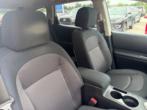 Used 2013 Nissan Rogue SV w/ Premium Pkg AWD/4WD image 25