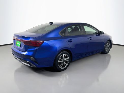 Used 2024 Kia Forte LXS FWD image 10