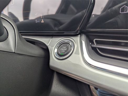 New 2026 Chevrolet Trax LT w/ Driver Confidence Package image 9