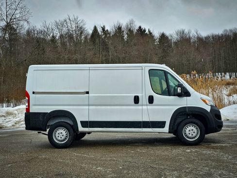 New 2026 RAM ProMaster 1500 w/ Convenience Group image 2