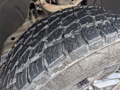 Used 2019 Chevrolet Silverado 1500 LT Trail Boss w/ Bed Protection Package image 42