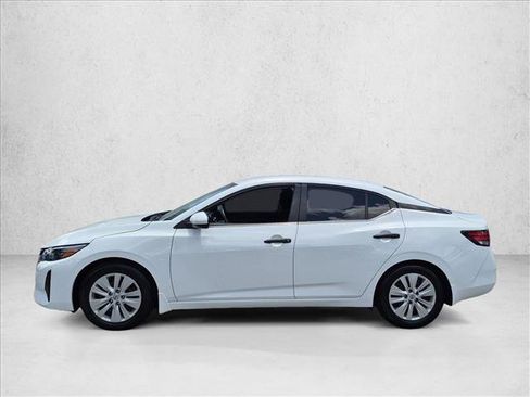 Certified 2024 Nissan Sentra S FWD image 9