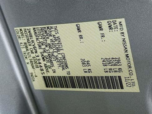 Used 2023 Nissan Altima 2.5 SR w/ SR Premium Package image 32