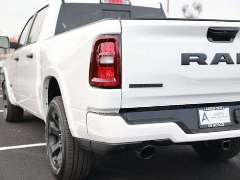 New 2026 RAM 1500 4x4 Crew Cab image 9