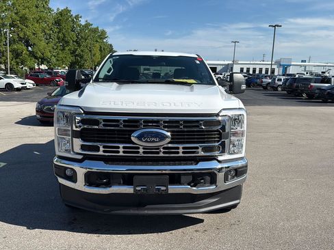 Used 2026 Ford F250 XLT AWD/4WD image 8