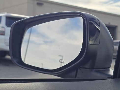 Used 2022 Subaru Outback Limited image 22