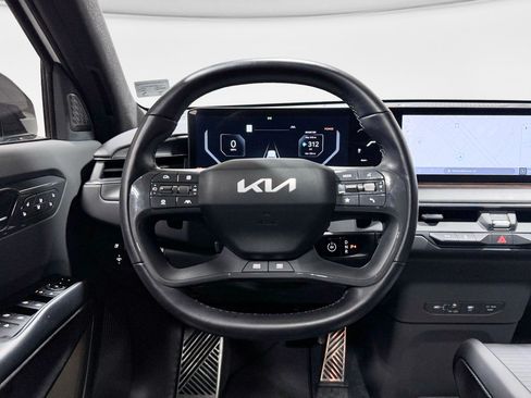Used 2024 Kia EV9 GT-Line AWD/4WD image 9