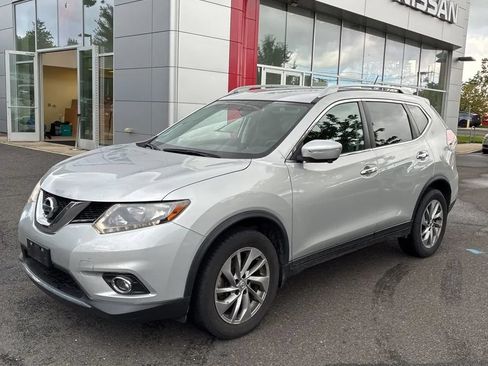 Used 2014 Nissan Rogue SL AWD/4WD image 2