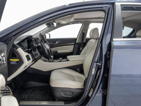 Used 2015 Kia K900 Luxury RWD image 13