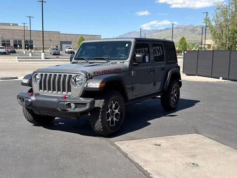 Used 2022 Jeep Wrangler Unlimited Rubicon AWD/4WD image 10