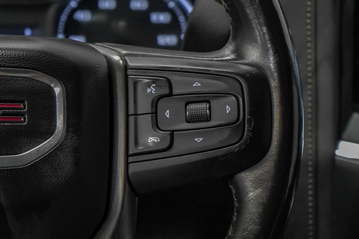 Used 2023 GMC Sierra 2500 AT4 AWD/4WD image 17