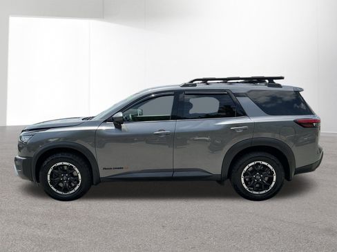 Used 2023 Nissan Pathfinder Rock Creek AWD/4WD image 6