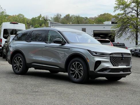 New 2026 Lincoln Nautilus Premier image 1