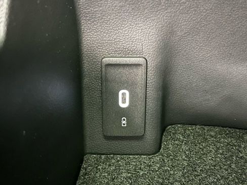 New 2026 Volkswagen Atlas SEL image 15