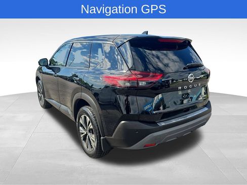 Used 2021 Nissan Rogue SV AWD/4WD image 3