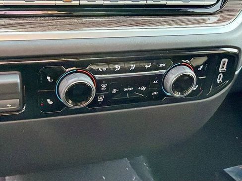 New 2026 Chevrolet Silverado 2500 LT w/ Convenience Package image 16