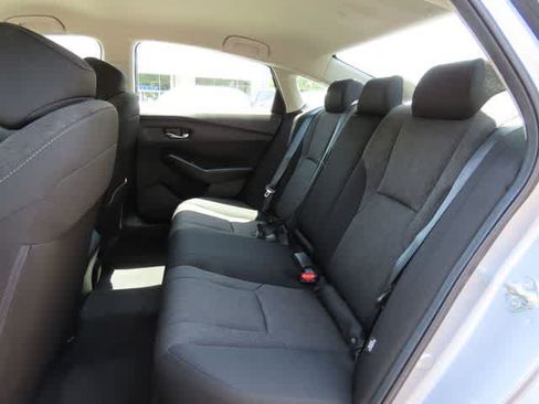 Used 2023 Honda Accord LX image 12