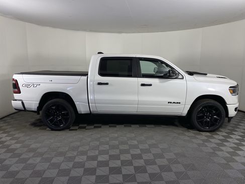 Used 2024 RAM 1500 Laramie AWD/4WD image 8