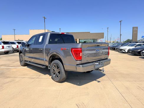 Used 2022 Ford F150 XLT w/ Equipment Group 302A High AWD/4WD image 9