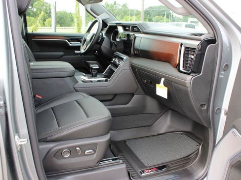 New 2026 GMC Sierra 1500 Denali AWD/4WD image 6