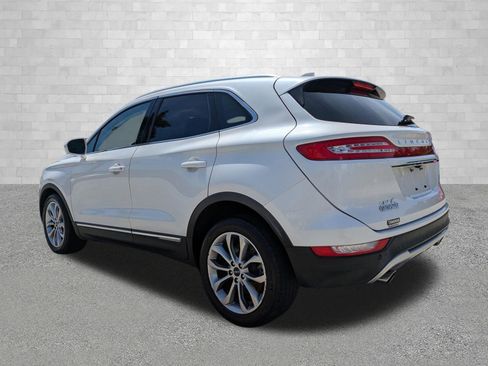 Used 2019 Lincoln MKC Select w/ Select Plus Package FWD image 4