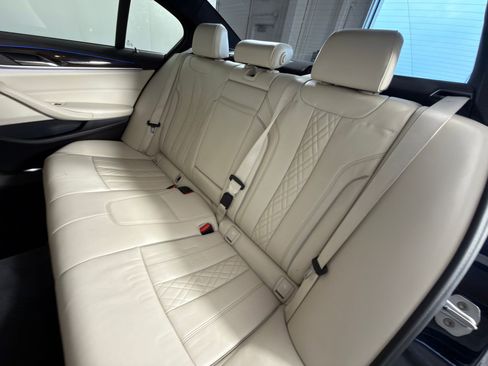 Used 2017 BMW 530i image 32