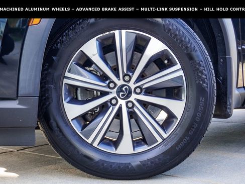 Certified 2023 INFINITI QX60 Pure image 3