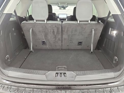Used 2025 Ford Explorer Active w/ Active Comfort Package image 21