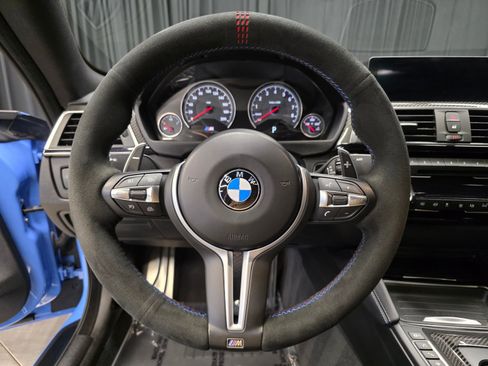 Used 2018 BMW M4 Coupe RWD image 22
