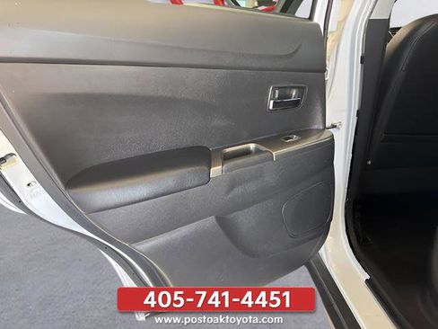 Used 2023 Mitsubishi Outlander Sport LE AWD/4WD image 27