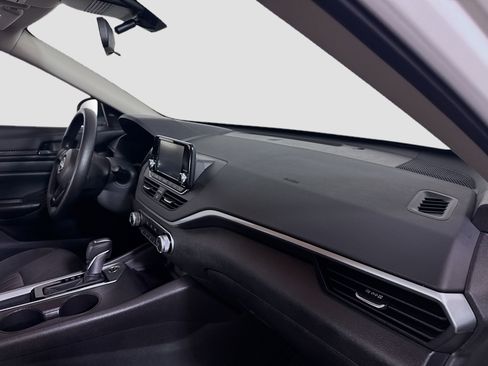 Used 2024 Nissan Altima 2.5 S image 30