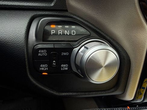 Used 2019 RAM 1500 Laramie image 16