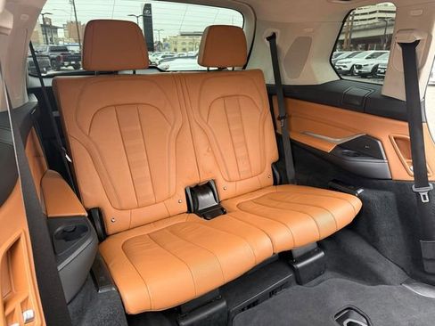 Used 2020 BMW X7 xDrive40i w/ Cold Weather Package image 41