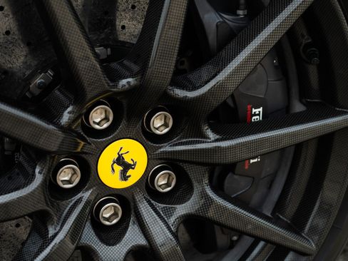 Used 2023 Ferrari 296 GTS RWD image 36
